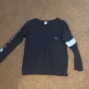 VS Pink long sleeve shirt